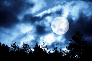 full moon to make amulets yourself