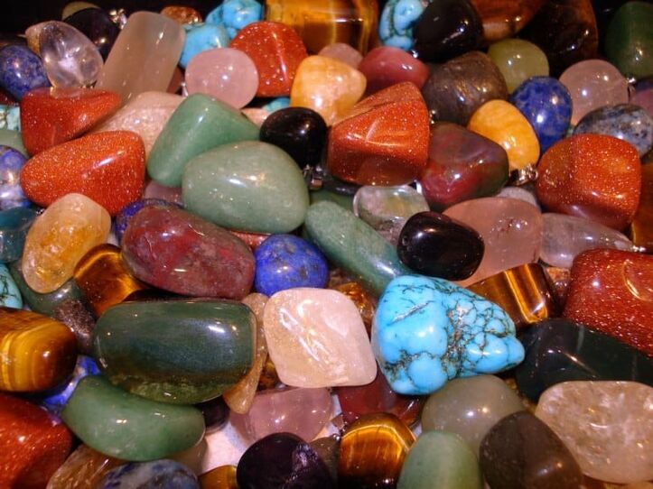 colored stones as talismans of happiness