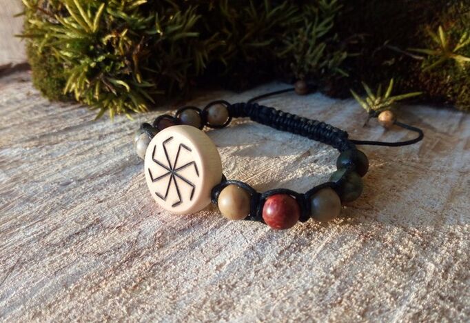 rune bracelet as an amulet for happiness