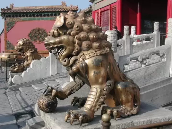 good luck charm, imperial lion guardian